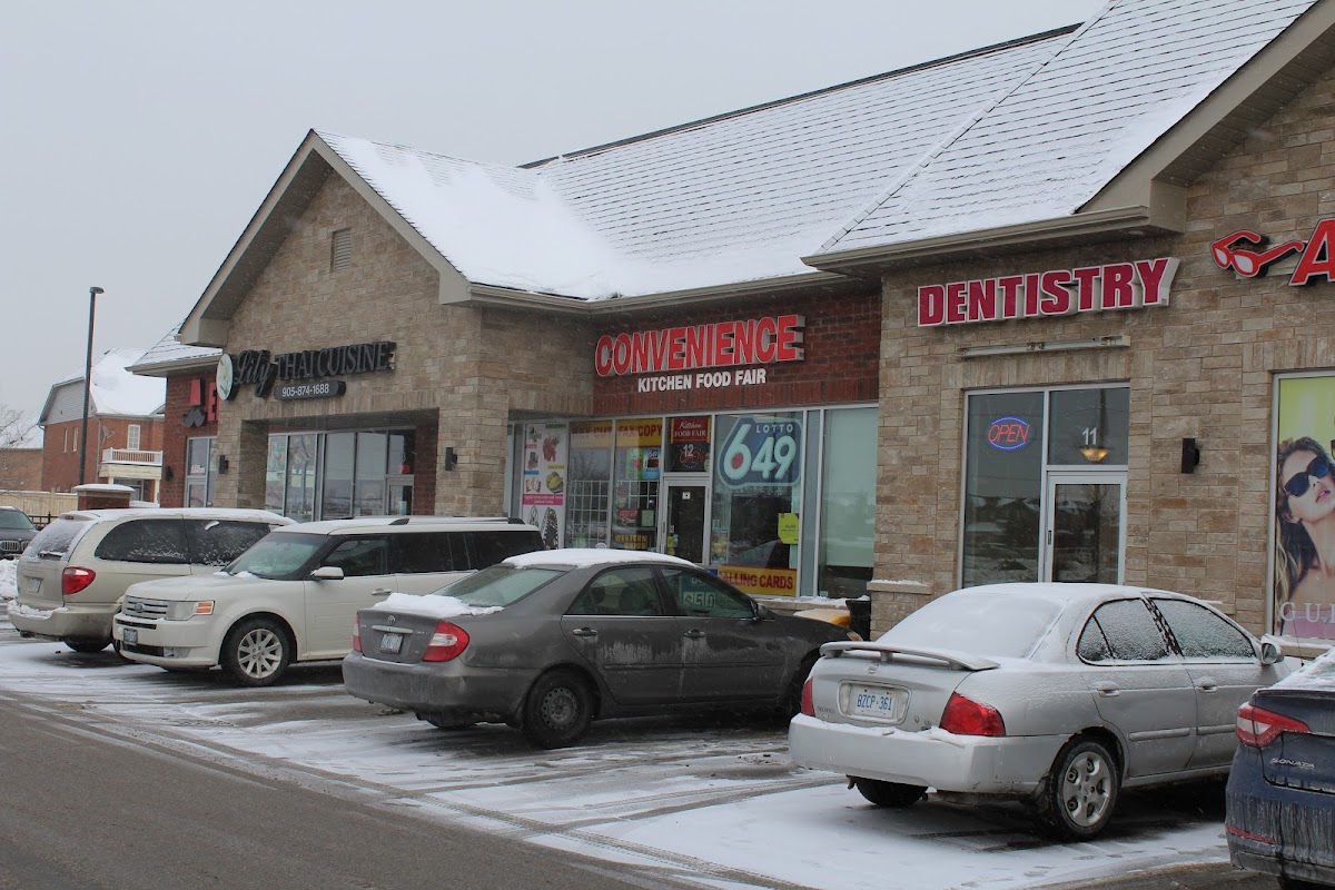 Mount Pleasant Dentistry dental clinic in Brampton - Photo 9