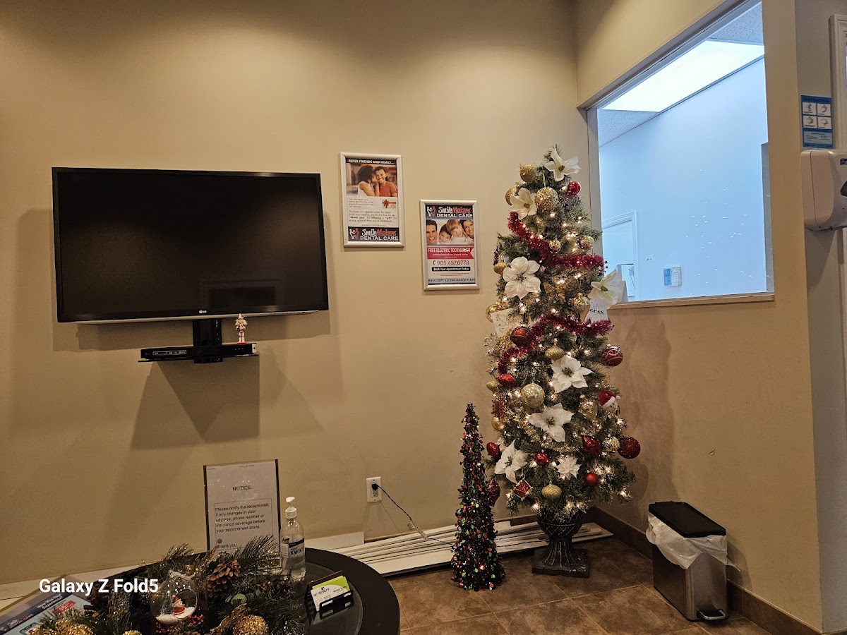 SmileMakers Dental dental clinic in Brampton - Photo 10