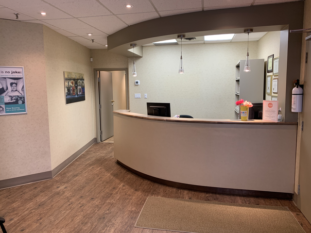 Richmond Hill Smiles dental clinic in Richmond Hill - Photo 2