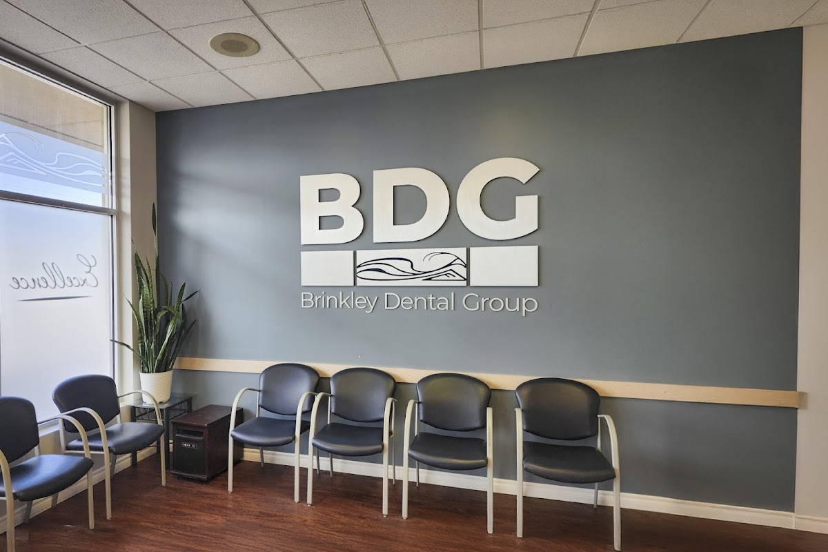 Brinkley Dental Group dental clinic in Brampton - Photo 3