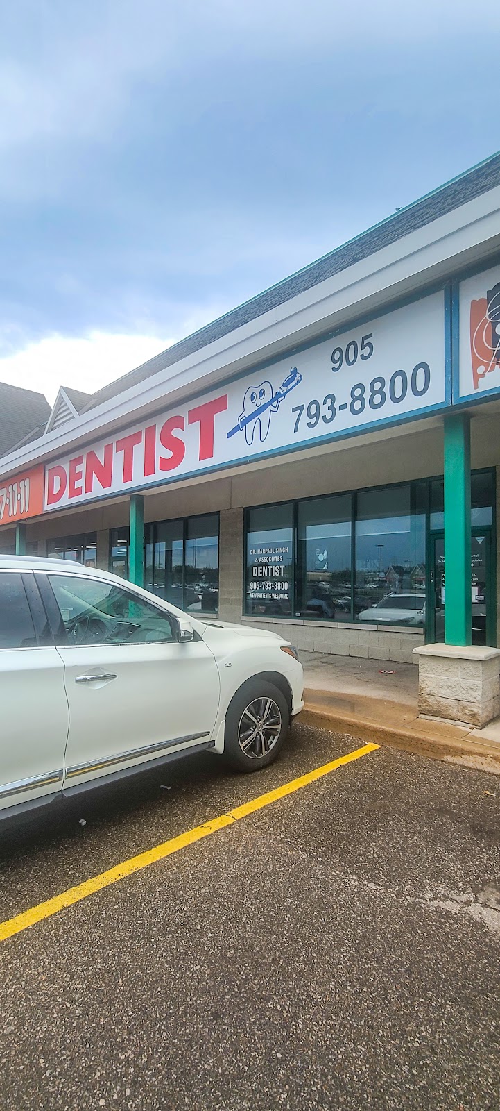 Springdale Family Dental dental clinic in Brampton - Photo 2