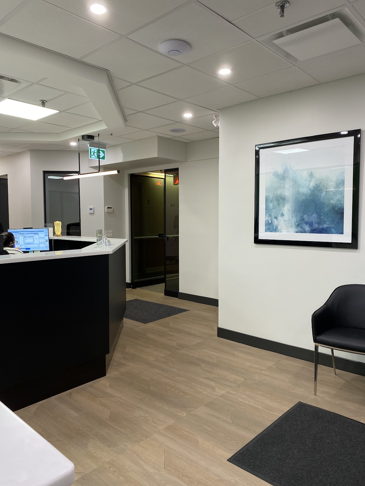 Peel Dental Care dental clinic in Brampton - Photo 1