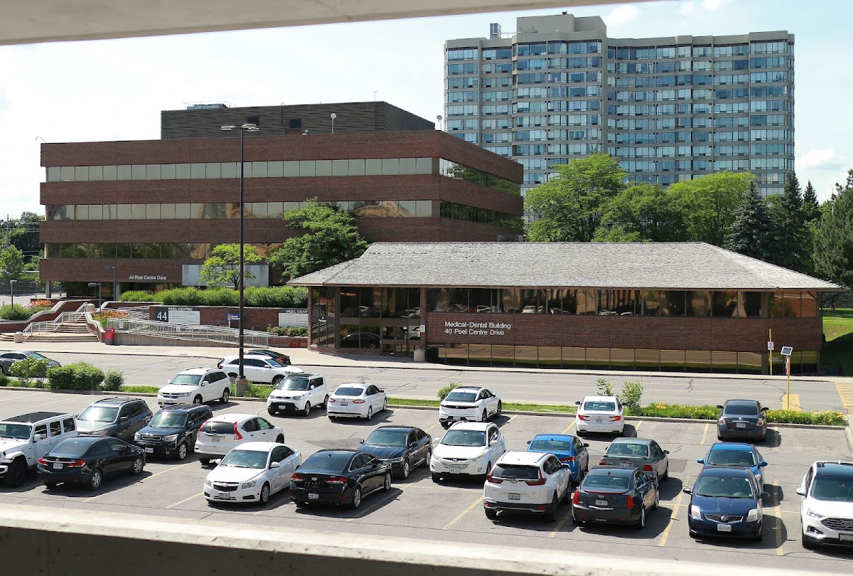 Peel Dental Care dental clinic in Brampton - Photo 2
