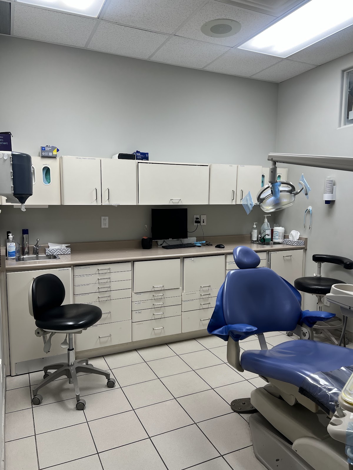 Dr Sandhu dental clinic in Brampton - Photo 3