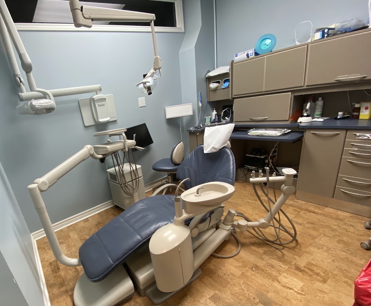 East River Dental Care dental clinic in Newmarket - Photo 3
