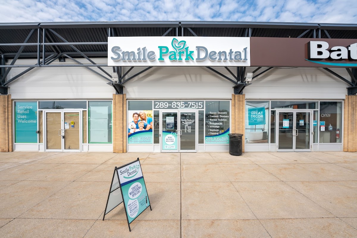 Smile Park Dental dental clinic in Oakville - Photo 1