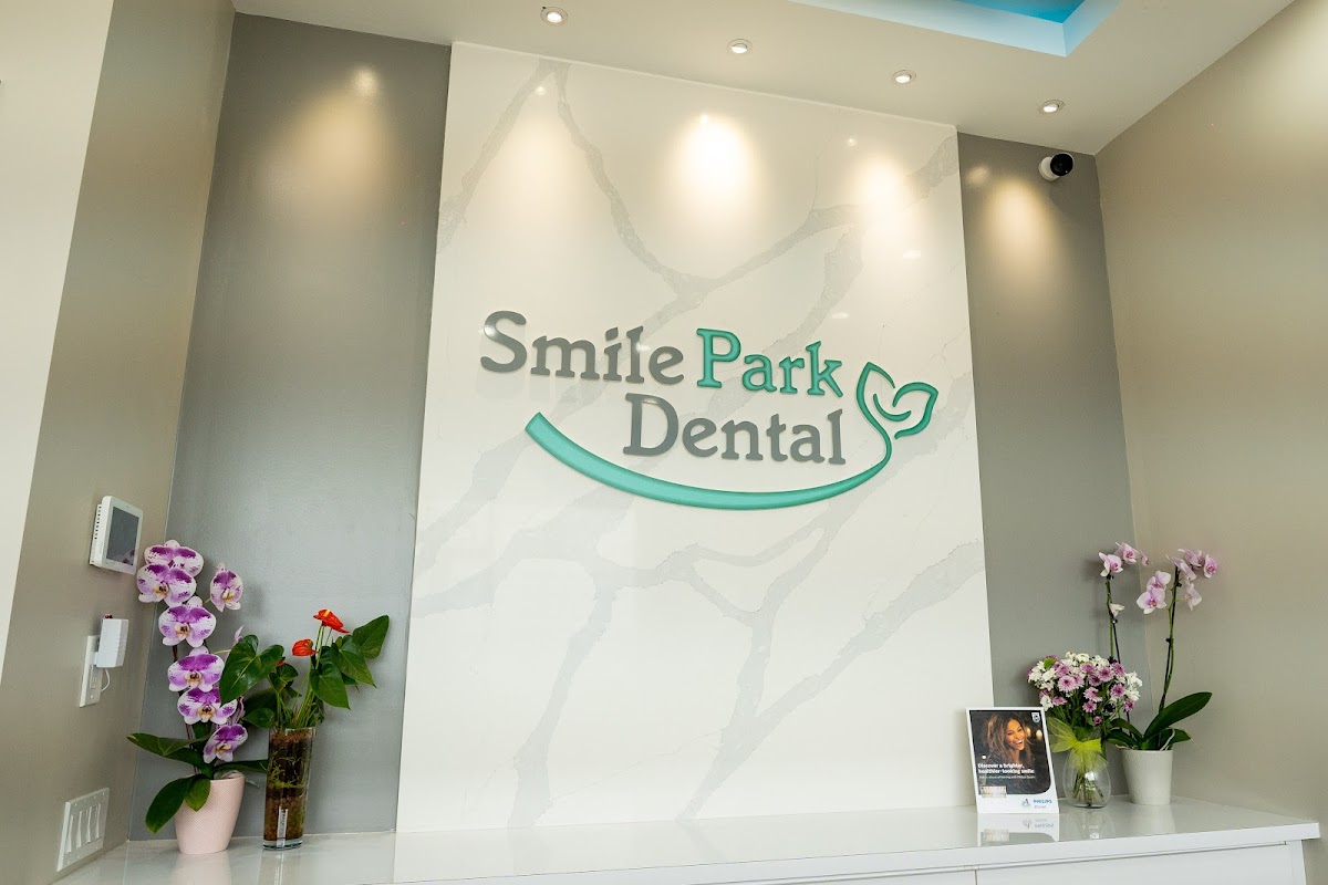 Smile Park Dental dental clinic in Oakville - Photo 2
