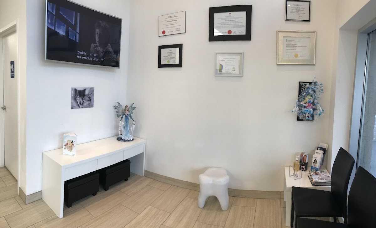 The Tooth Fairy Dentistry dental clinic in Oakville - Photo 5