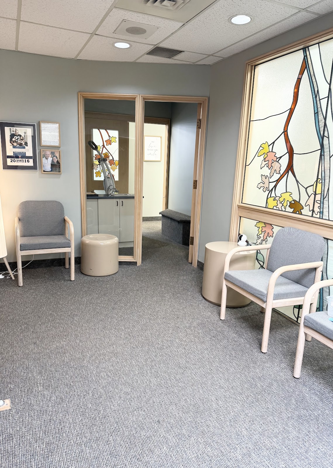 Signature Smiles Dental Studio dental clinic in Oakville - Photo 2