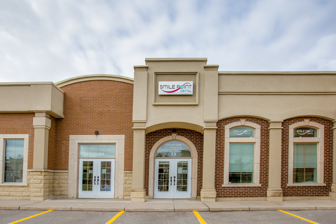 Smile Point Dental - Dental Office Oakville dental clinic in Oakville - Photo 2