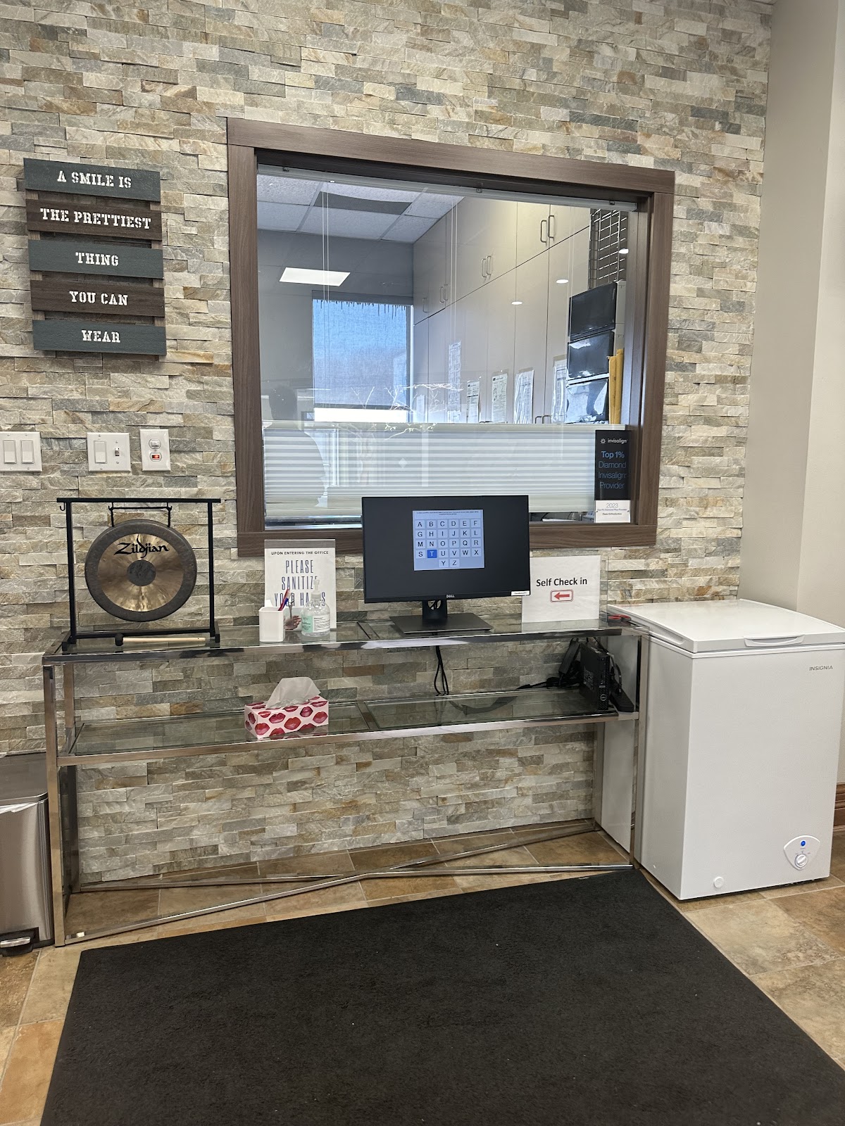 Davis Orthodontics-Bolton dental clinic in Bolton - Photo 9
