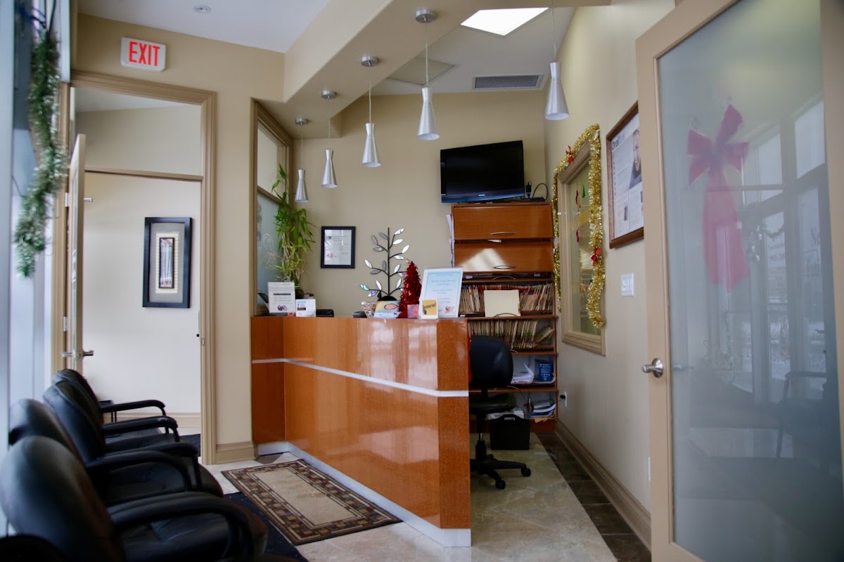 New Delhi Dental - Markham dental clinic in Markham - Photo 4