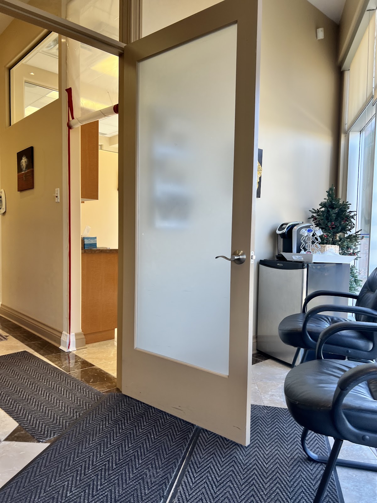 New Delhi Dental - Markham dental clinic in Markham - Photo 7