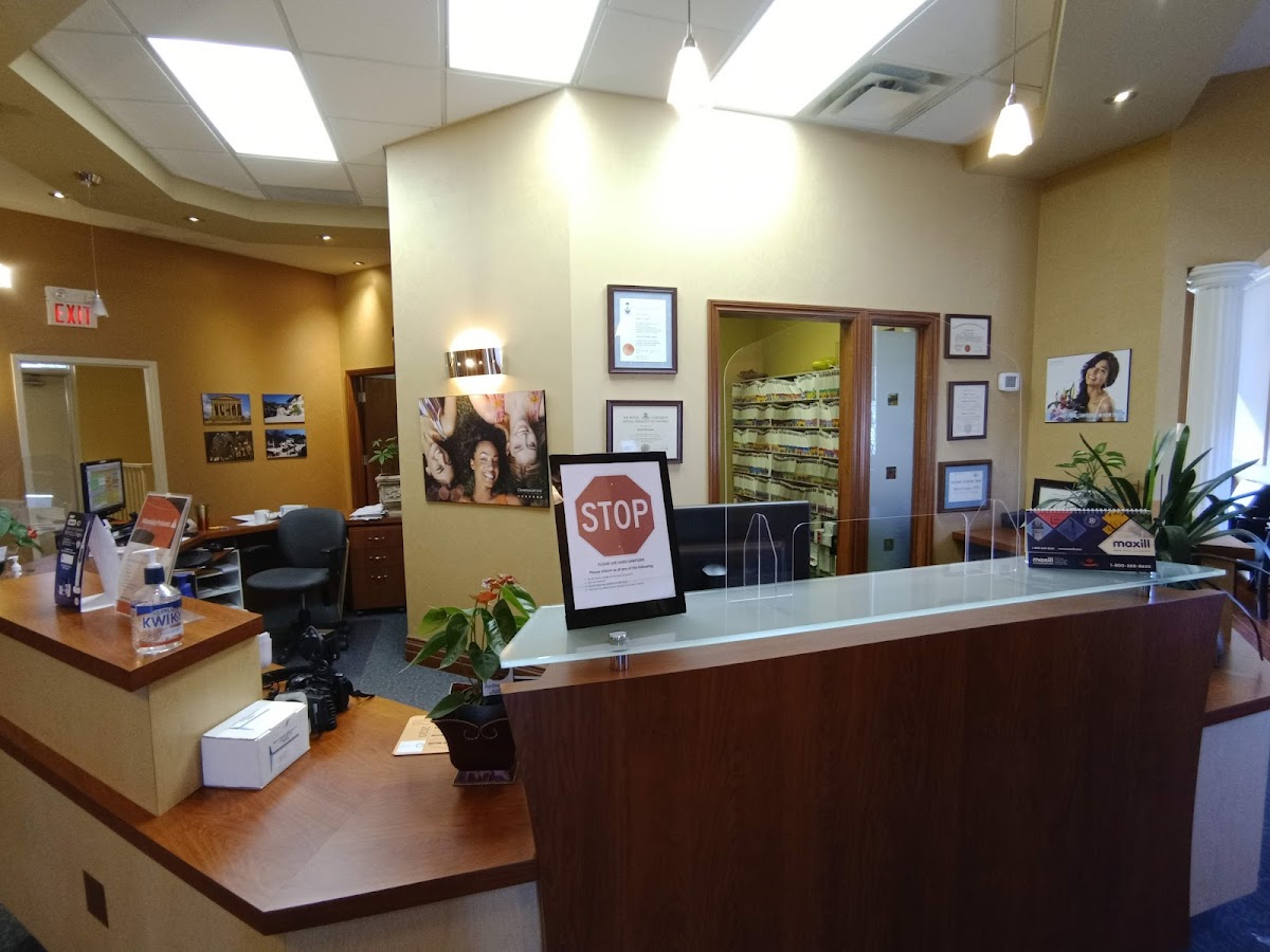 East Credit Dental dental clinic in Mississauga - Photo 3