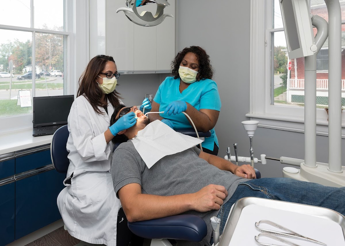 Oasis Orthodontics Markham dental clinic in Markham - Photo 8