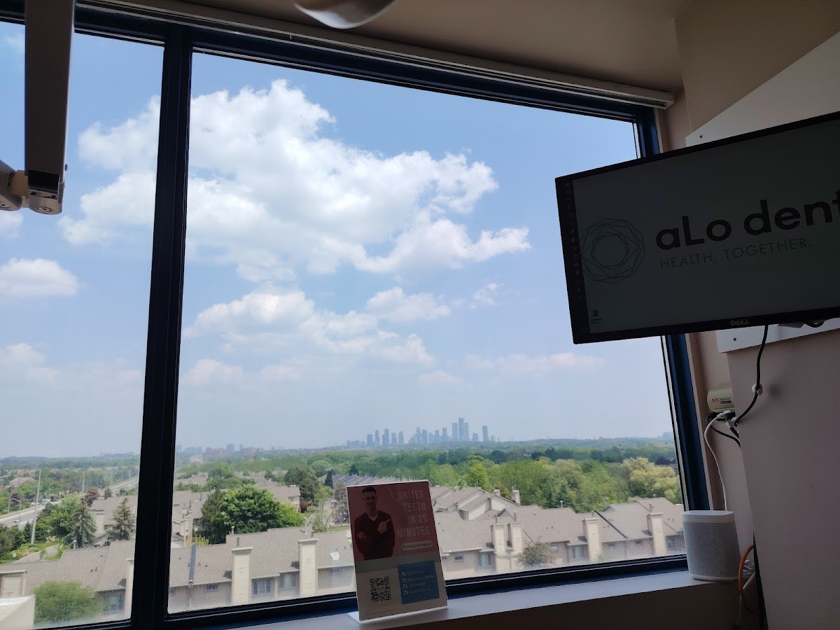 aLo dental dental clinic in Mississauga - Photo 8