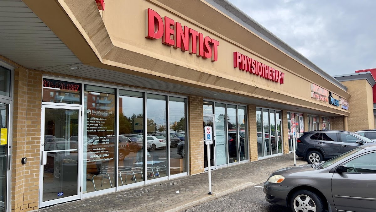 Creditview Creek Dental dental clinic in Mississauga - Photo 1