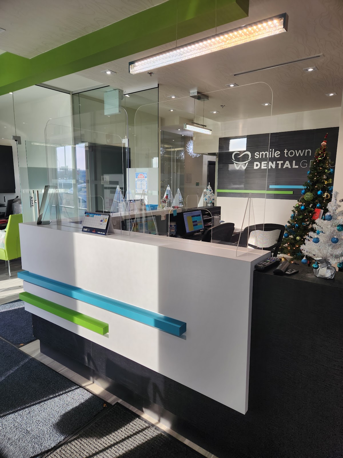 Smile Town Dental Group dental clinic in Grimsby - Photo 4