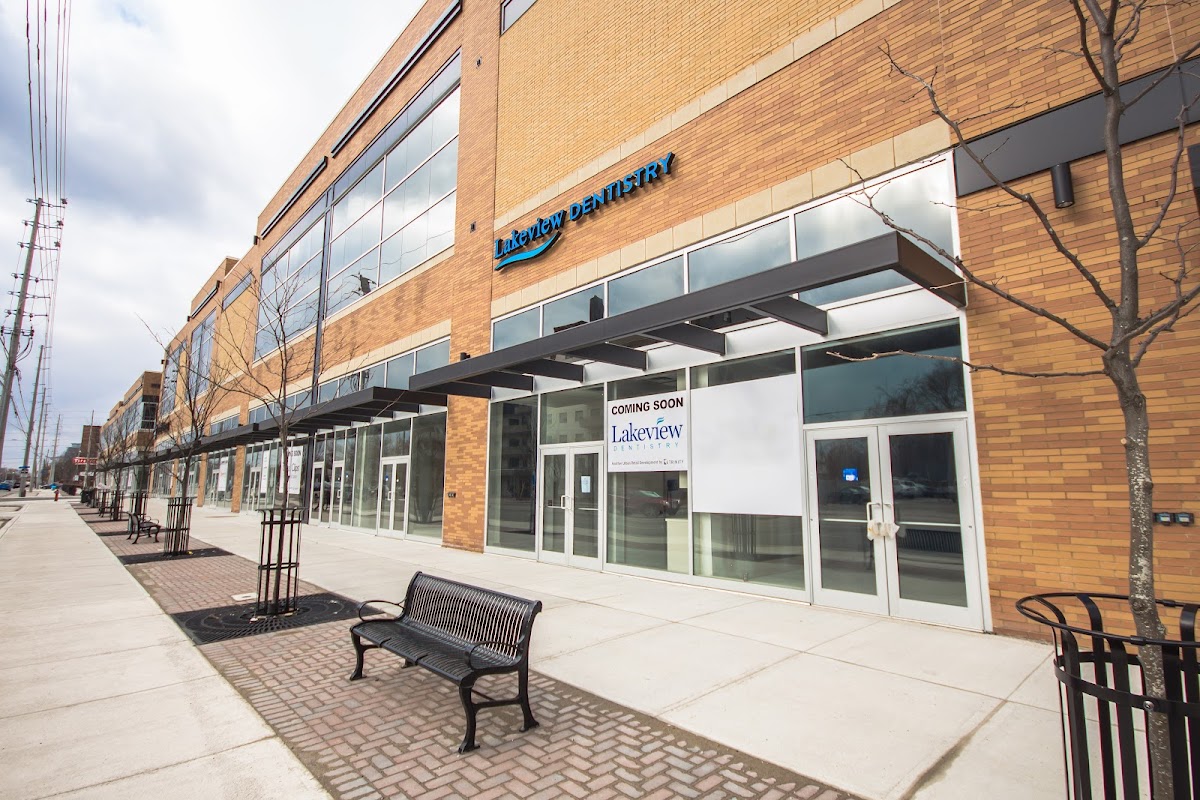 Lakeview Dentistry - Dr. Dat Phung dental clinic in Mississauga - Photo 2