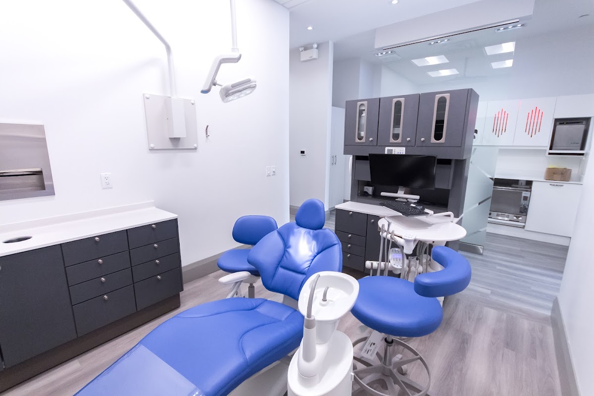 Lakeview Dentistry - Dr. Dat Phung dental clinic in Mississauga - Photo 3
