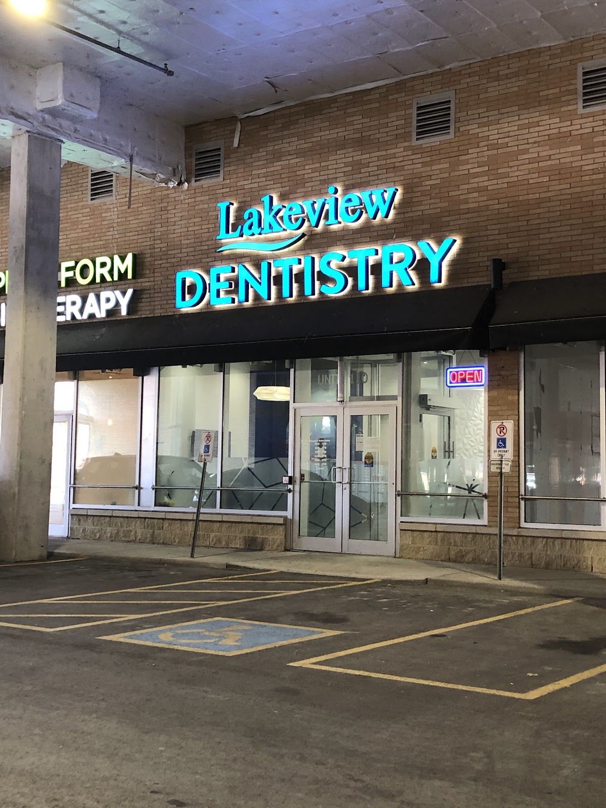 Lakeview Dentistry - Dr. Dat Phung dental clinic in Mississauga - Photo 5