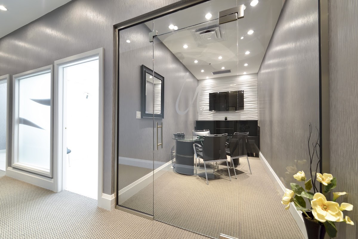 Urban Dental Centre dental clinic in Mississauga - Photo 6