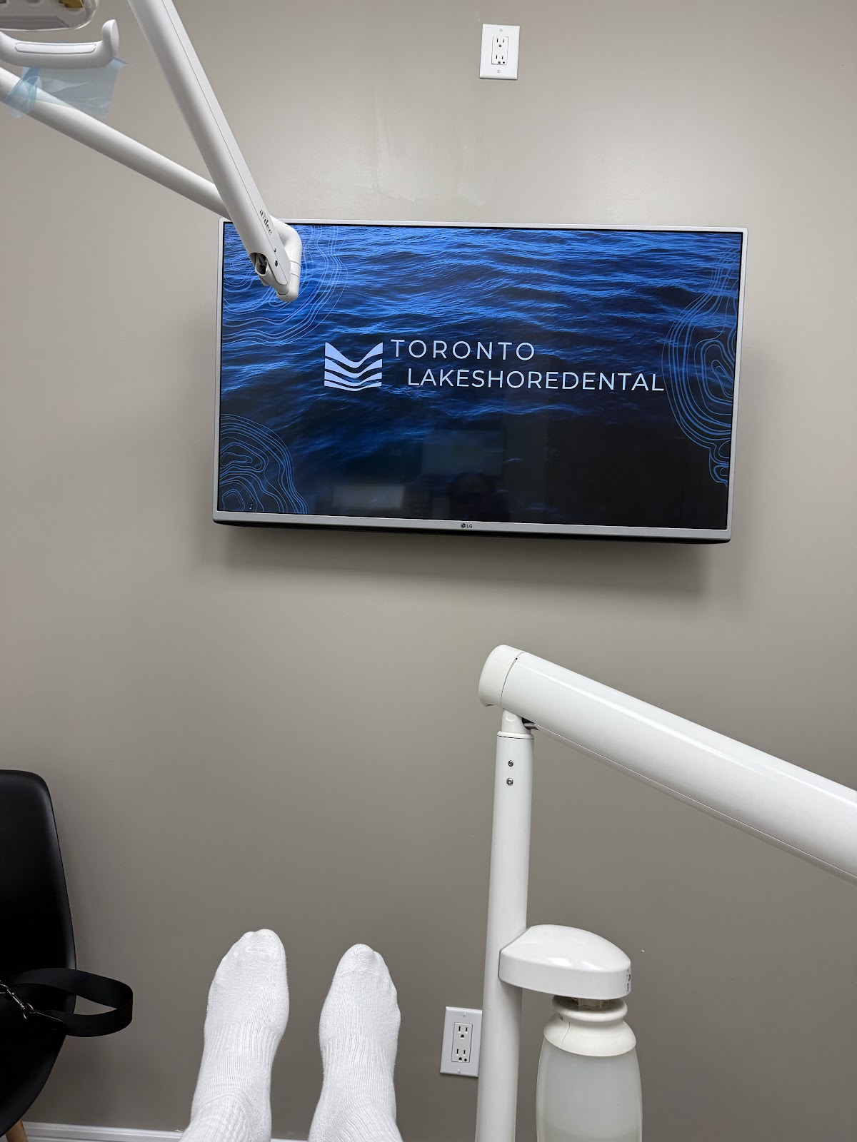 Toronto Lakeshore Dental dental clinic in Etobicoke - Photo 8