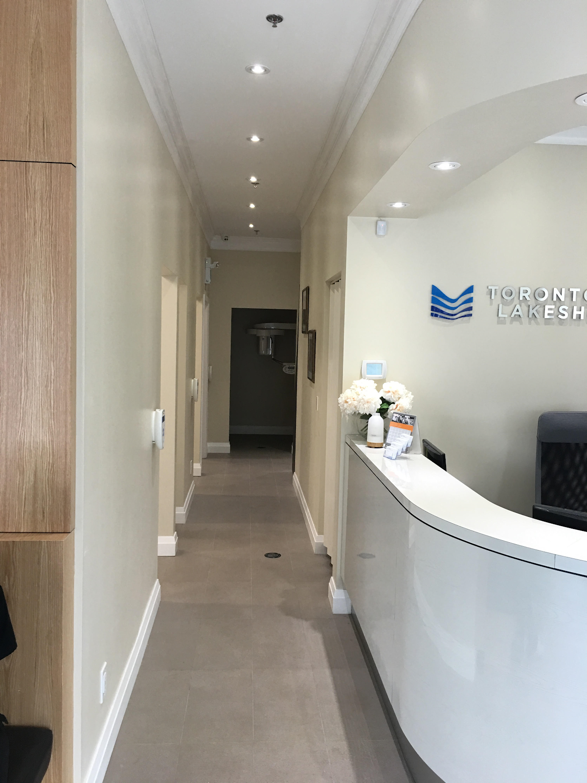 Toronto Lakeshore Dental dental clinic in Etobicoke - Photo 10