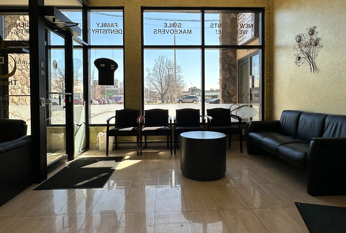 Smile Design Dentistry dental clinic in Mississauga - Photo 3