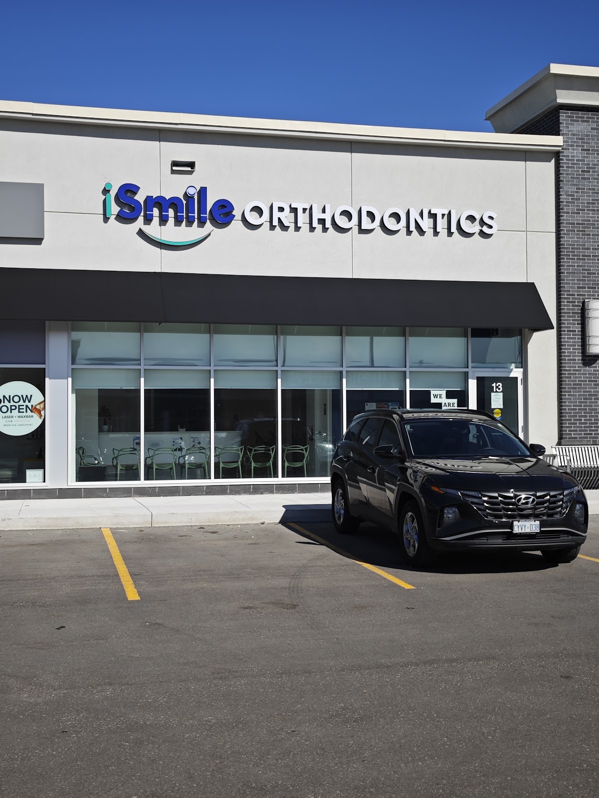 iSmile Orthodontics dental clinic in Mississauga - Photo 2