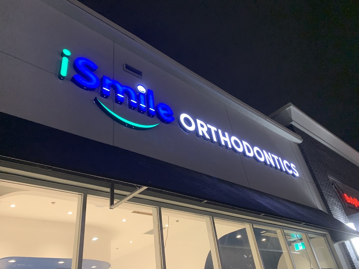 iSmile Orthodontics dental clinic in Mississauga - Photo 7