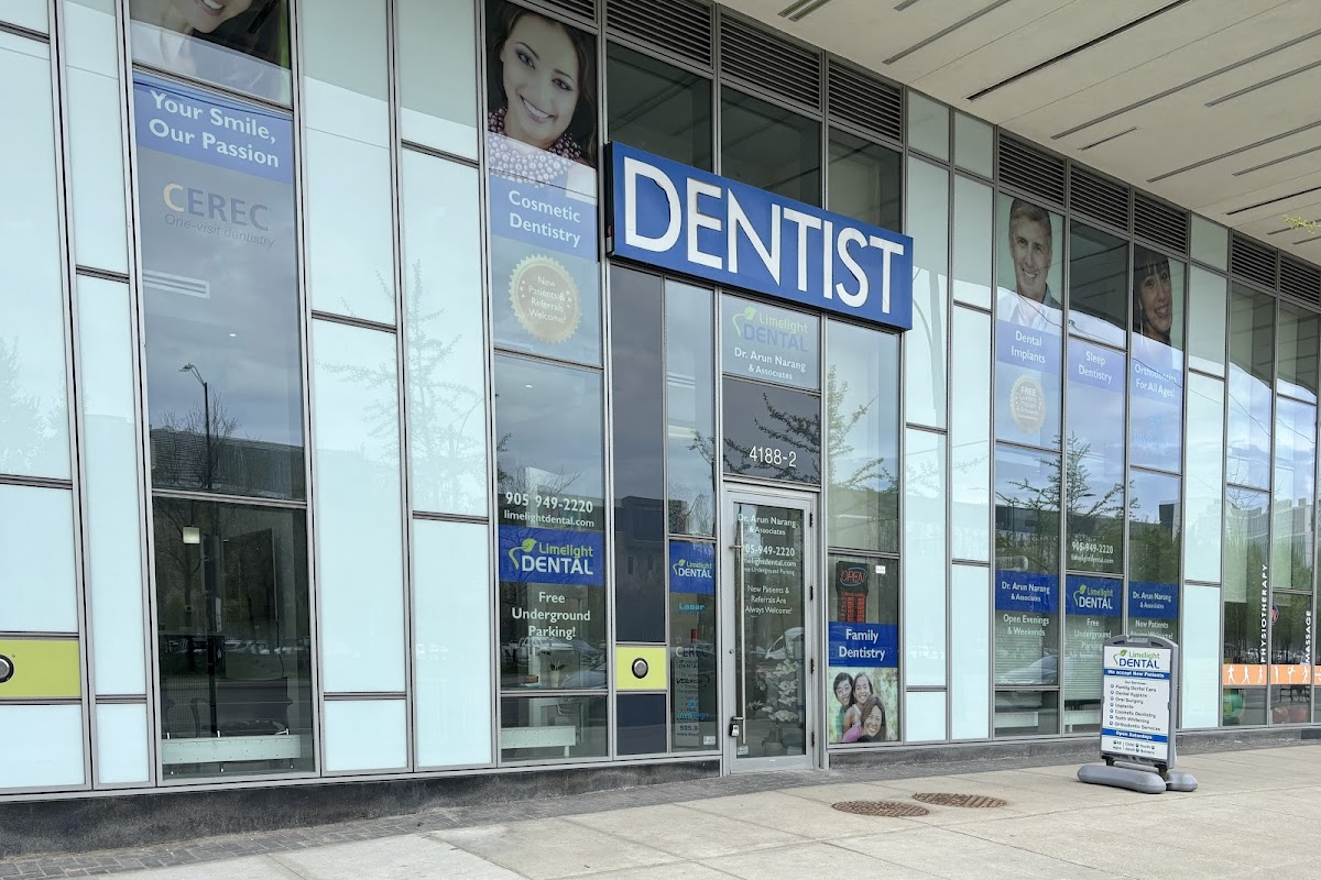 Limelight Dental dental clinic in Mississauga - Photo 1