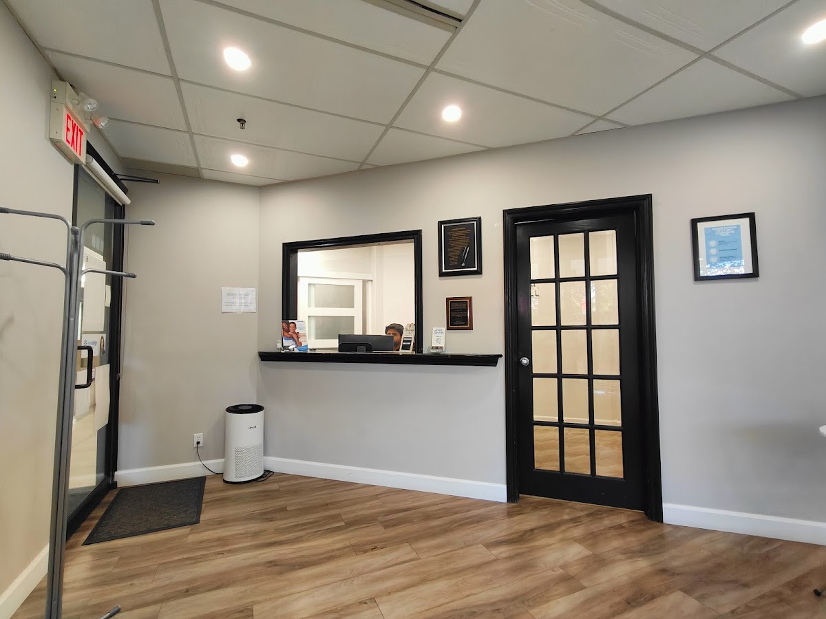 Casa Dental dental clinic in Mississauga - Photo 4