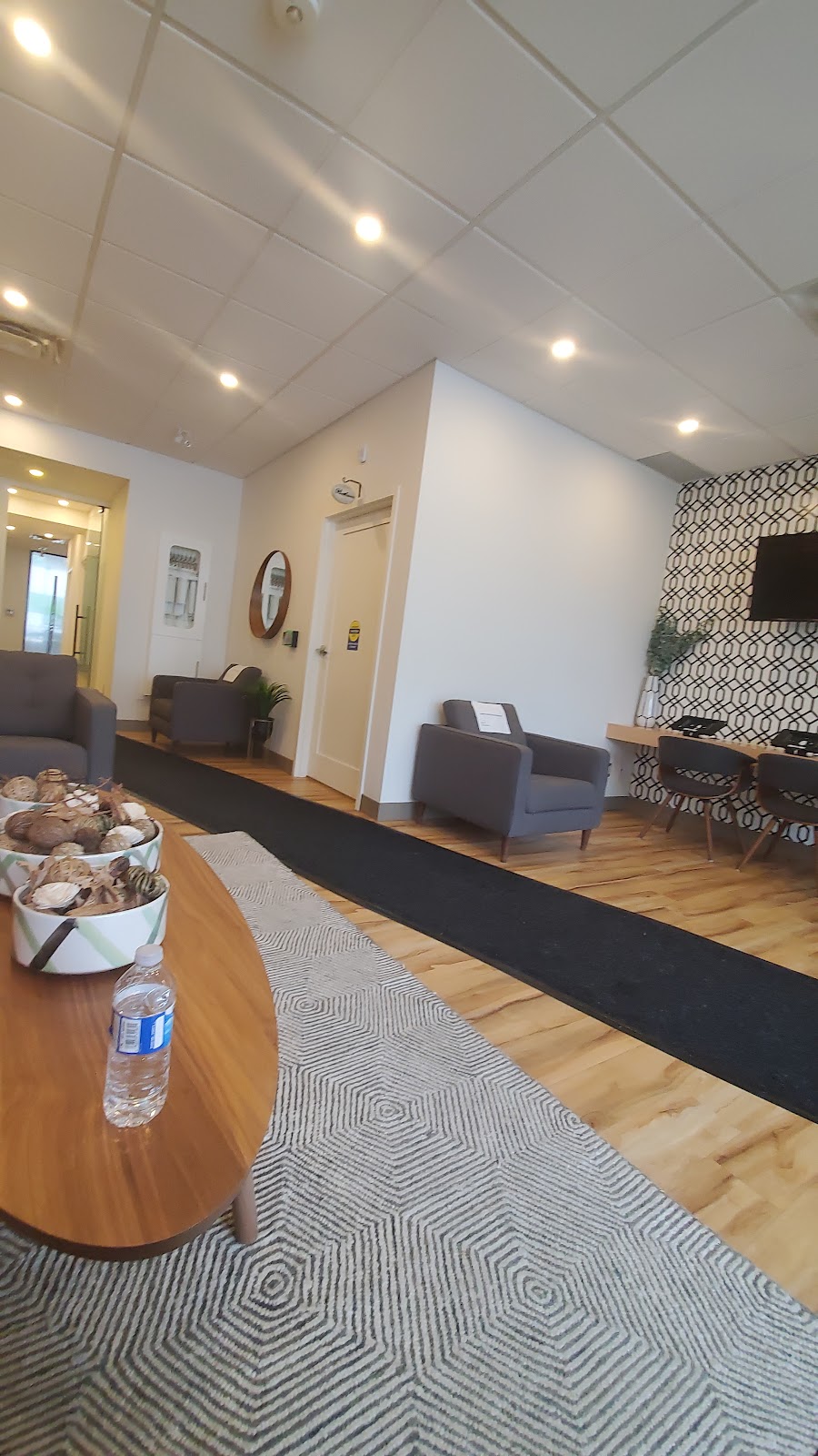 Willow Dental Associates dental clinic in Mississauga - Photo 9
