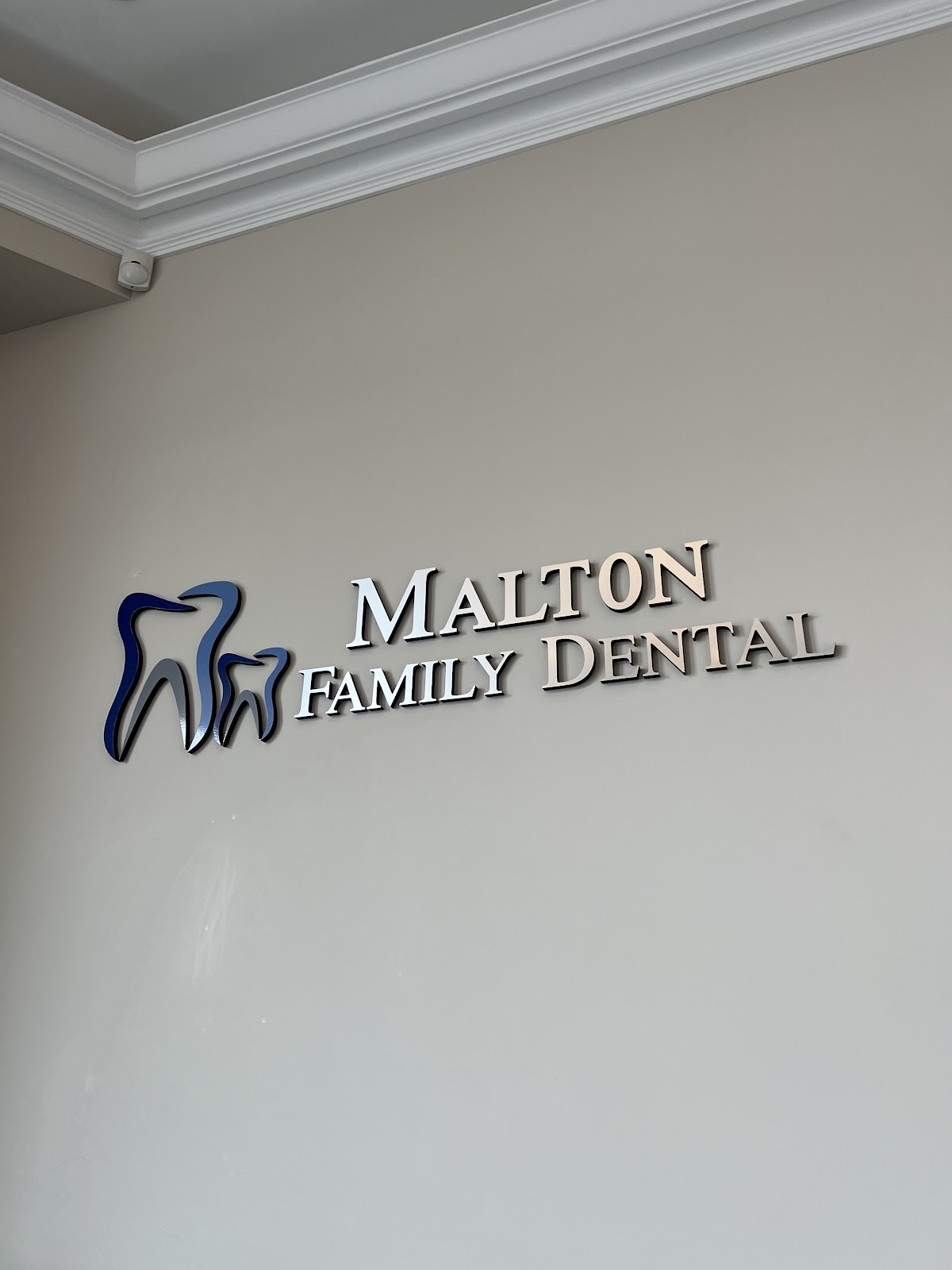 Malton Family Dental dental clinic in Mississauga - Photo 5