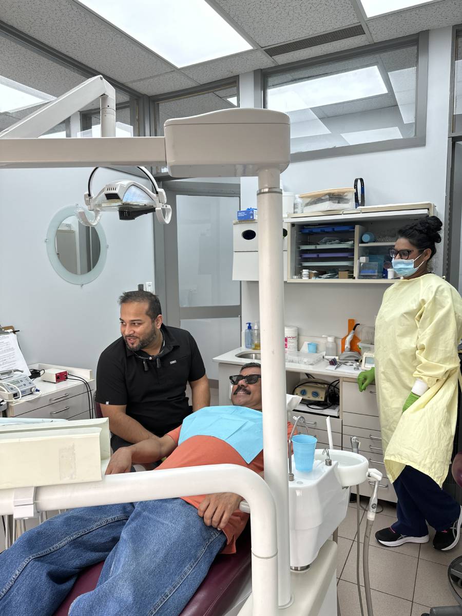 Goreway Dental Centre - Malton dental clinic in Mississauga - Photo 1