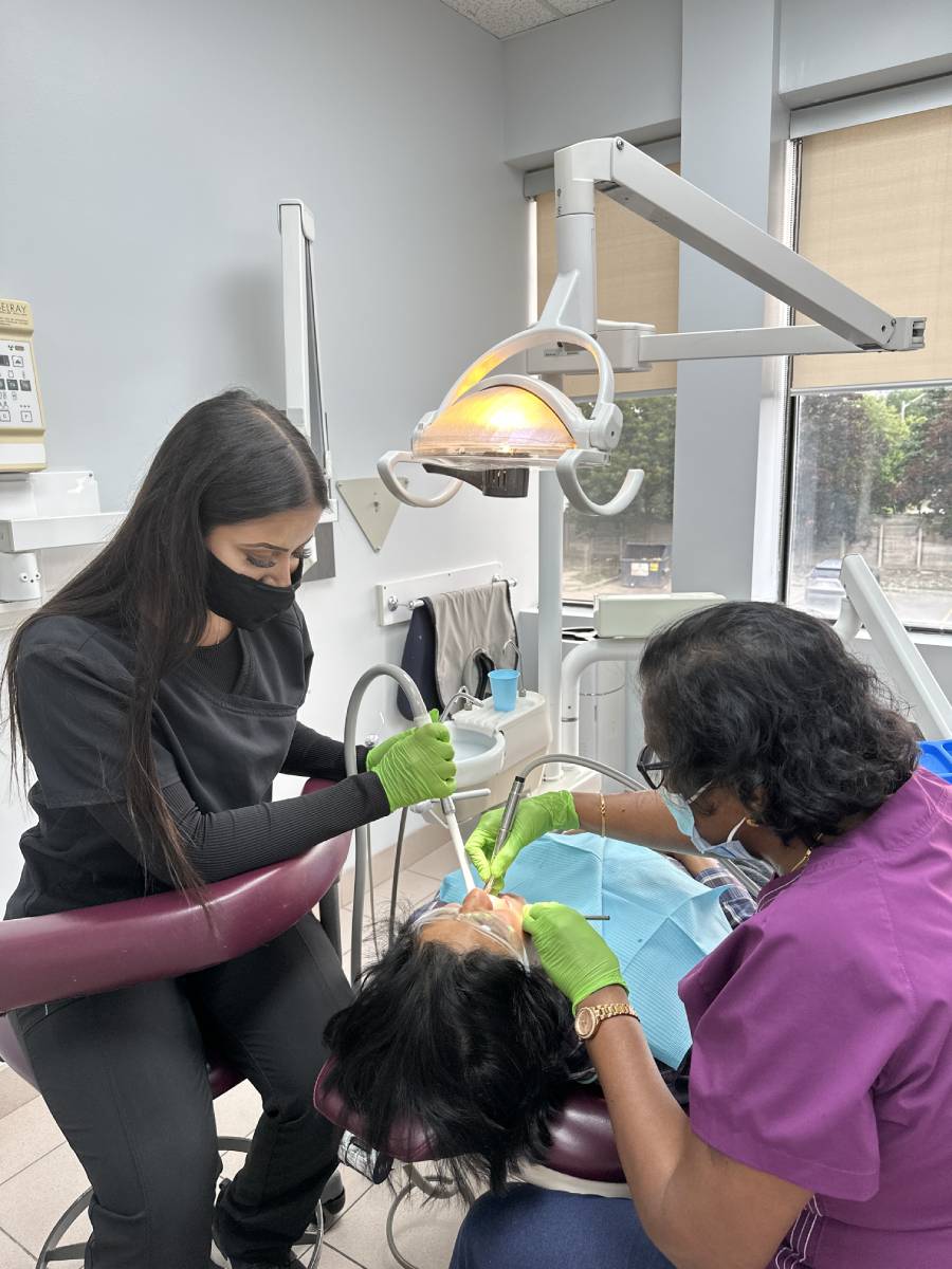 Goreway Dental Centre - Malton dental clinic in Mississauga - Photo 4