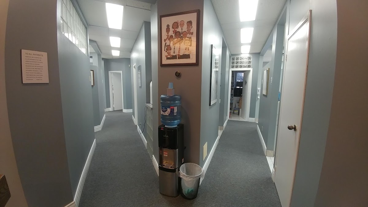 Erinwood Dental - Eglinton Clinic dental clinic in Mississauga - Photo 4
