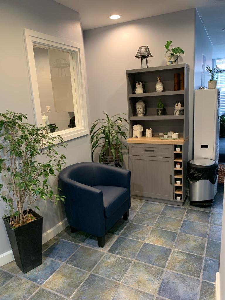 Tropical Orthodontics - Dr. Joel Schacher dental clinic in Mississauga - Photo 2