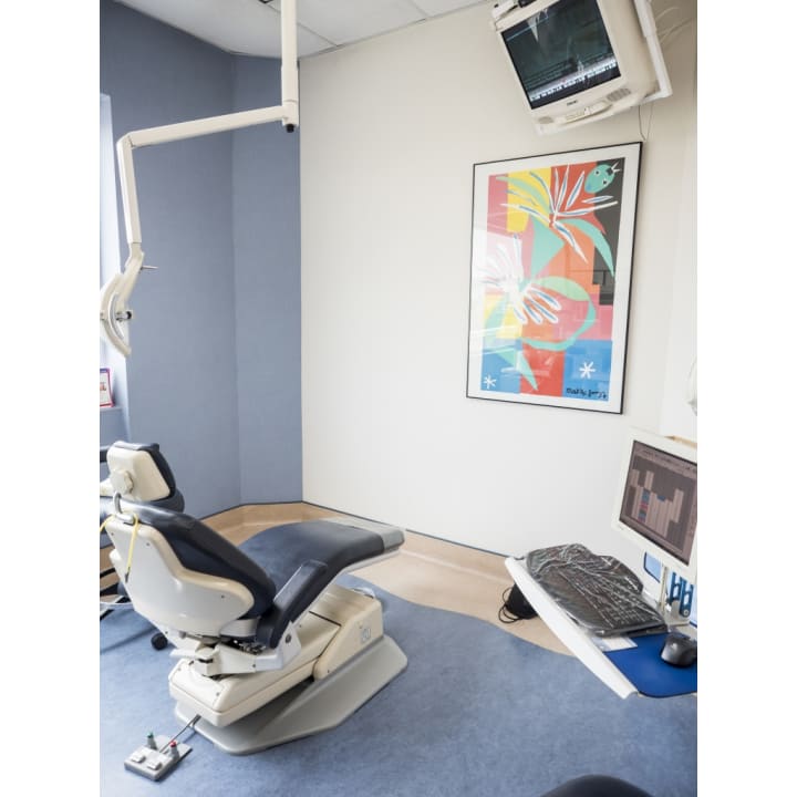 Rutherford Village Dental dental clinic in Vaughan - Photo 9