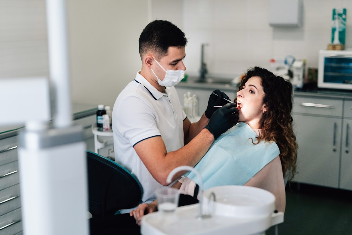 West Vaughan Dental part of Sabharwal Dental Group dental clinic in Vaughan - Photo 3
