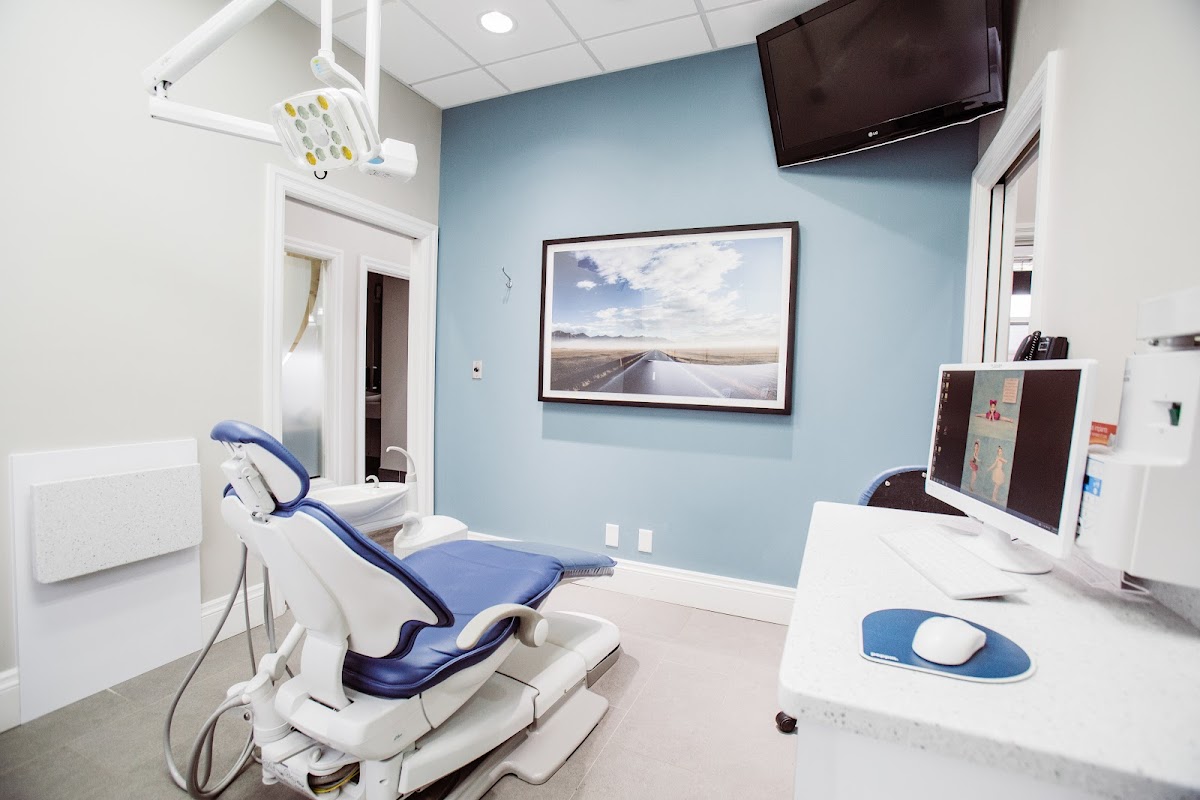 Brooklin Village Dental Care - Whitby dental clinic in Whitby - Photo 4