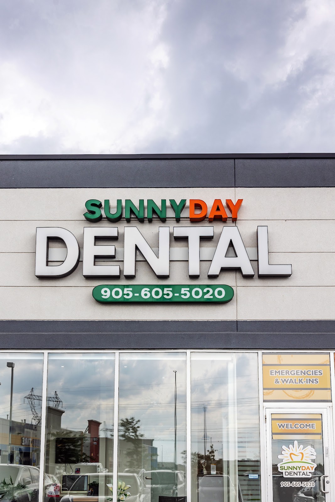 Sunny Day Dental | Dental Office dental clinic in Vaughan - Photo 3
