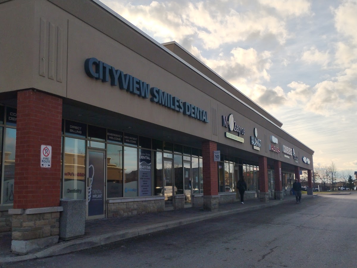 CityView Smiles Dental dental clinic in Vaughan - Photo 9
