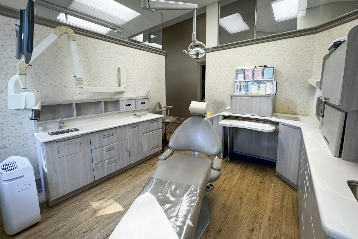 Dentistry on Dundas (Whitby) dental clinic in Whitby - Photo 6