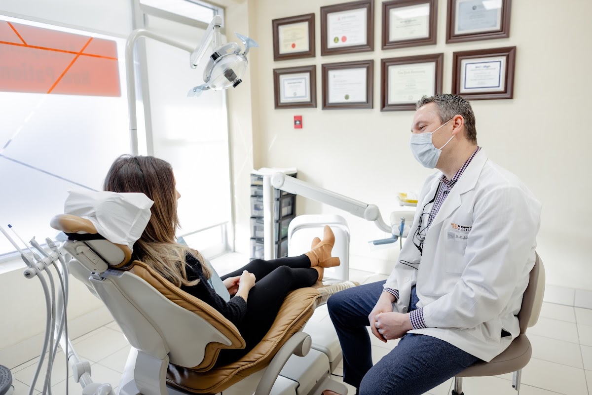 TS Dental - Oak Ridges Richmond Hill dental clinic in Richmond Hill - Photo 2