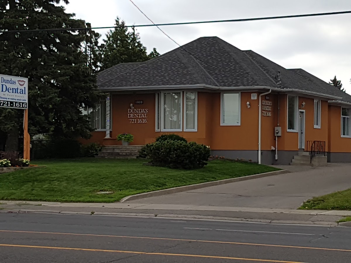 Dundas Dental dental clinic in Whitby - Photo 5