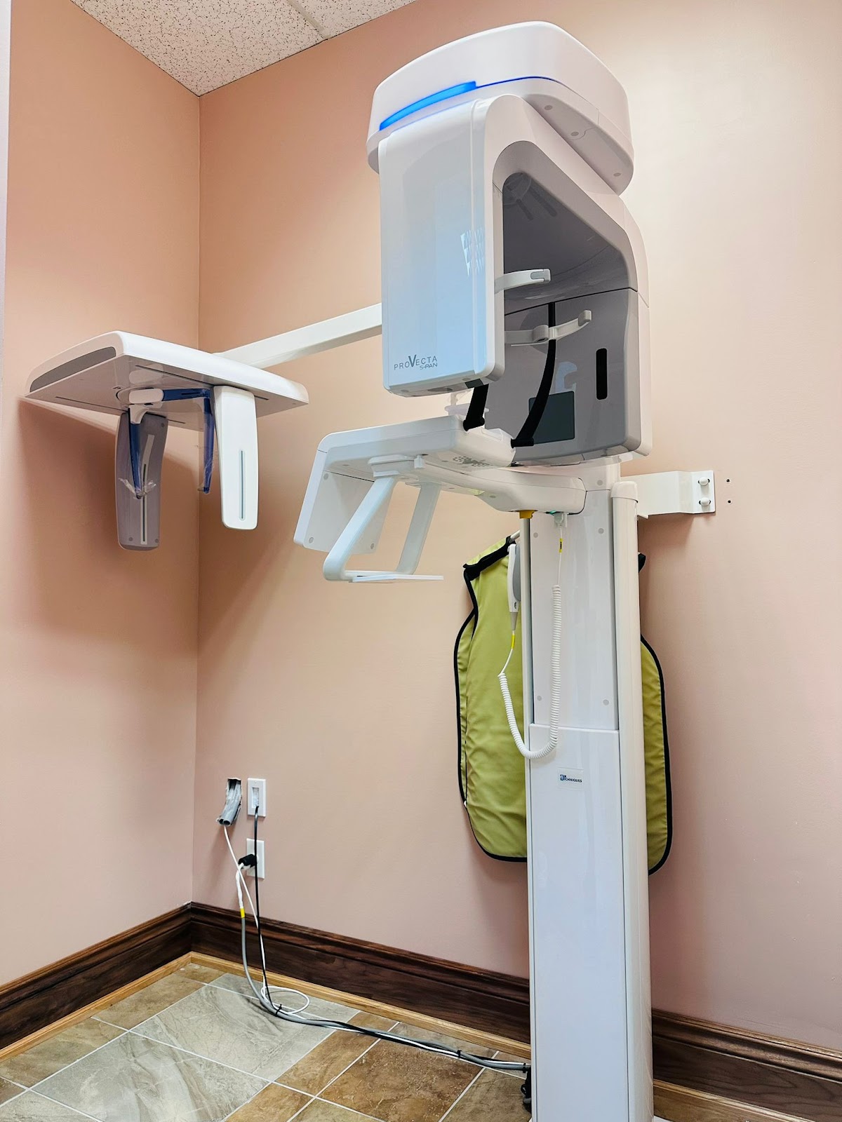 Davis Orthodontics- Woodbridge dental clinic in Vaughan - Photo 5