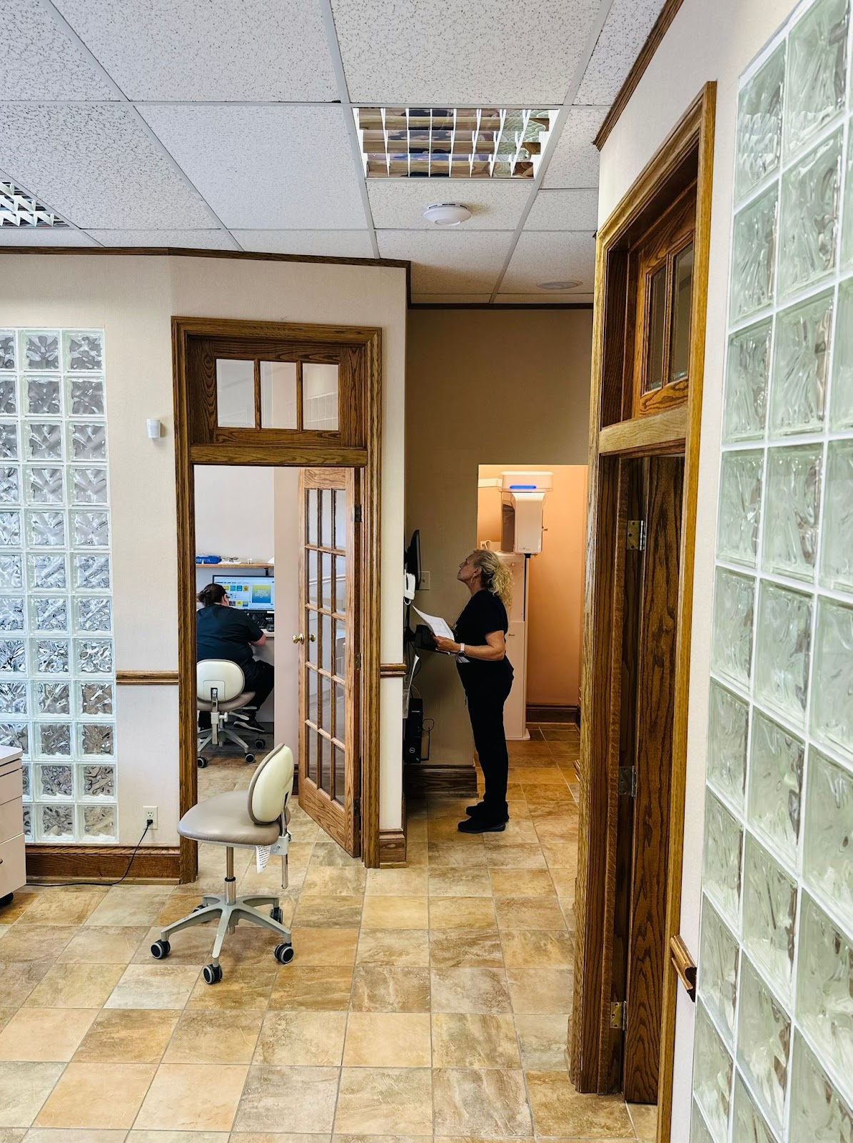 Davis Orthodontics- Woodbridge dental clinic in Vaughan - Photo 9