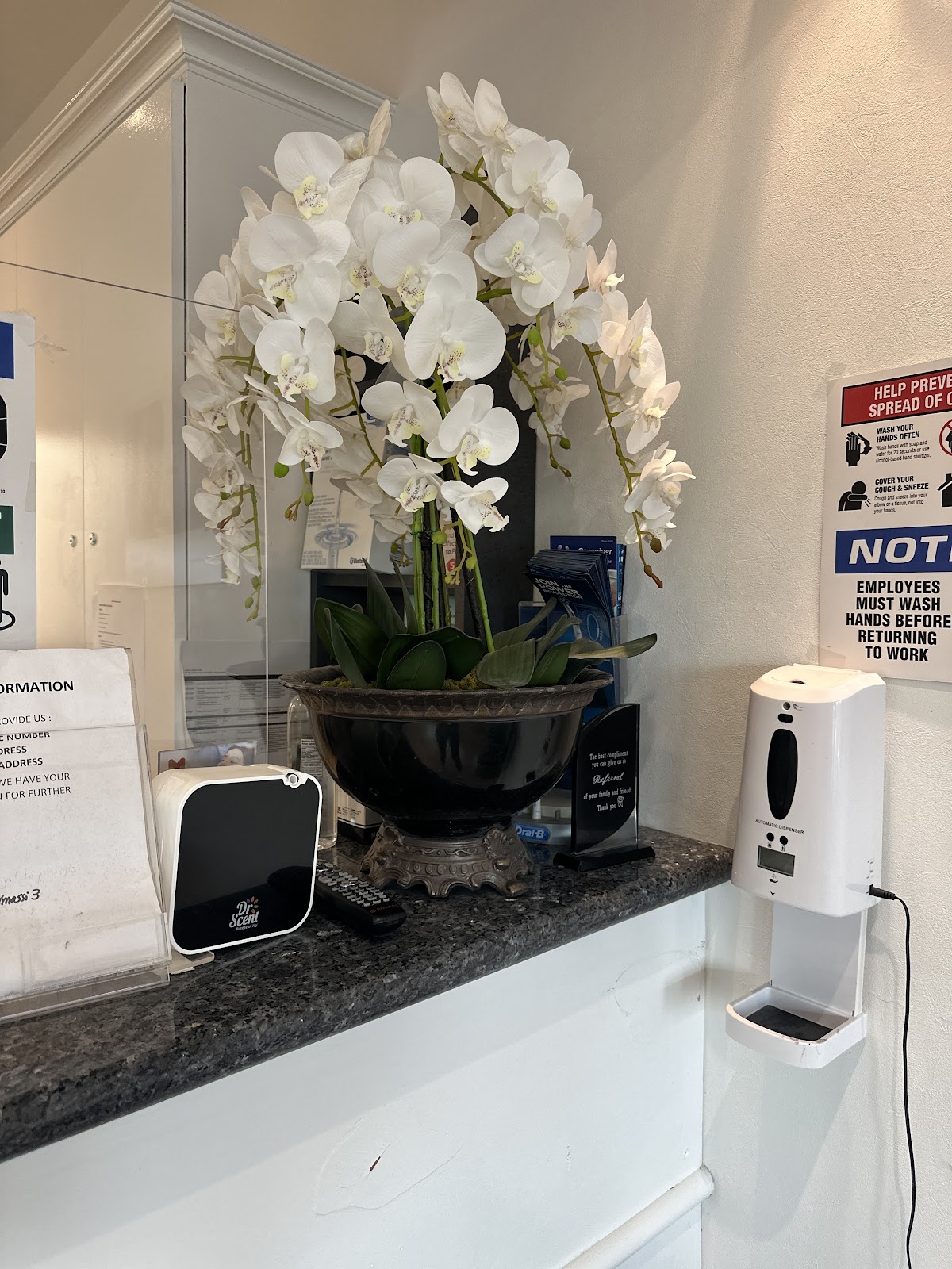 Dentistry At Bayview Glen dental clinic in Richmond Hill - Photo 9